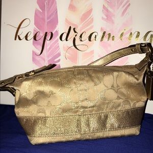 Coach bag gold